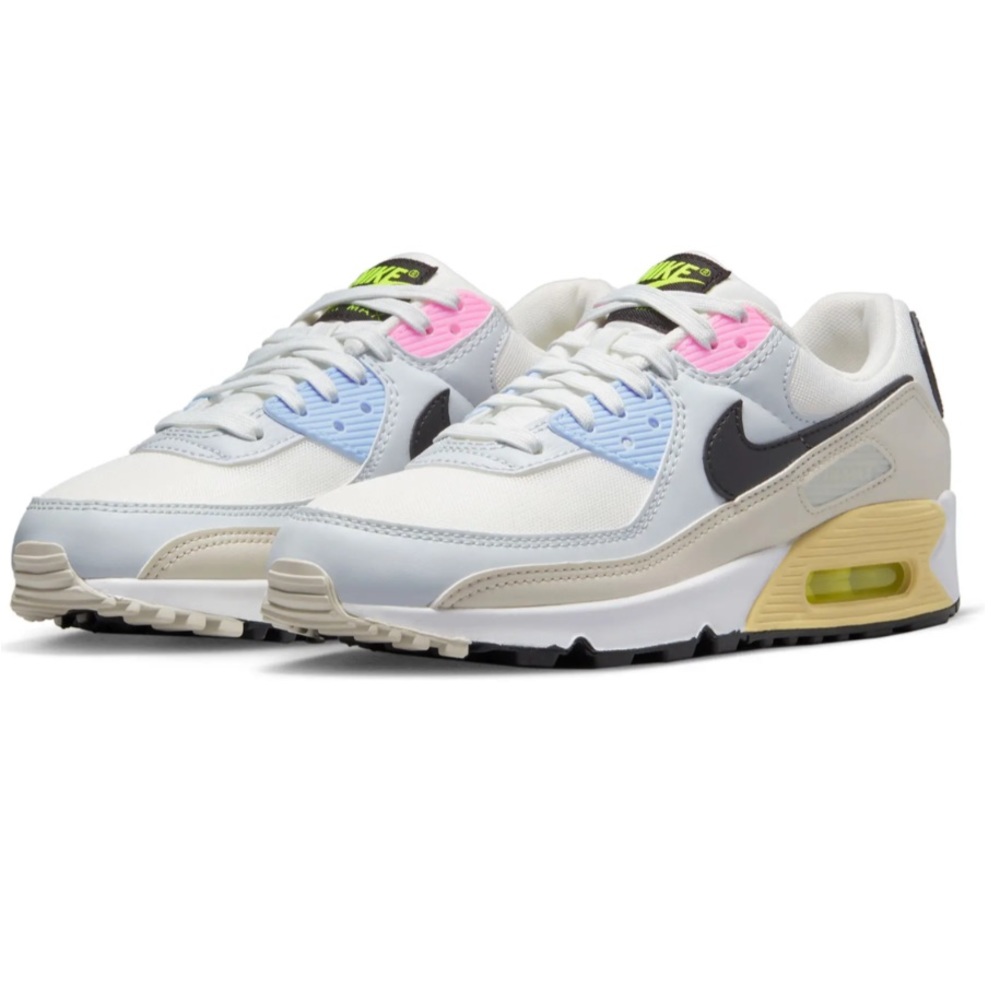 Nike Air Max 90 Women’s Sneaker Size 10.5